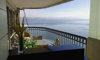 Imagem 2: Apartamento La perle, com 3 suítes, 4 vagas, vista ampla para o mar, e com localização pri