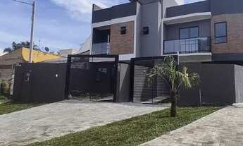 Imagem 2: Sobrado para venda possui 125 metros quadrados com 3 quartos em Uberaba - Curitiba - PR