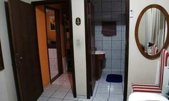 Imagem 7: Casa com suíte+2 quartos, muito bem localizada entre o Costa e Silva e Glória