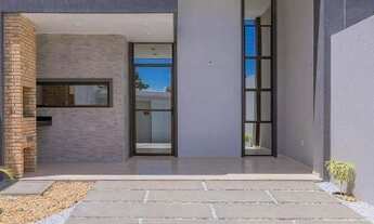 Imagem: Casa Plana com 3 dormitórios à venda