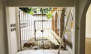 Imagem 5: Vendo Casa no Cordeiro com 191m2 e 4 dormitórios por R$ 700.000 - Cordeiro - Recife/PE