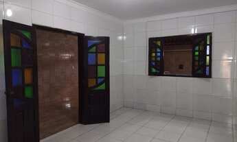 Imagem 6: Vende-se casa grande em ótima localização!