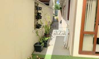 Imagem 5: Casa Aluguel e Venda 250m² 3 Dormitórios 144809703