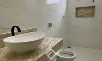 Imagem 2: Casa para venda com 174 metros quadrados com 3 quartos em Vila Nova - Montes Claros - MG