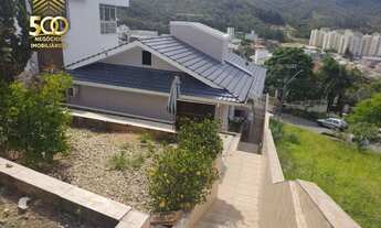 Imagem 6: Ampla casa 3 quartos c/suite e piscina na Pedra Branca - Palhoça