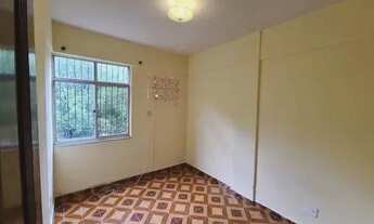 Imagem 3: Cond. Jornalista. Vendo Apto com 2 quartos, sala para 2 ambientes e 1 vaga privada