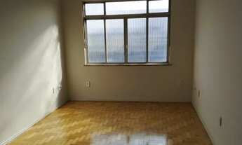 Imagem 6: Maravilhoso apto, 2 quartos + dep. empr.+ garagem em V. Alegre