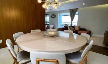 Imagem 2: Vendo apto, 198m², 3/4, varanda, 4 vagas. Horto Florestal