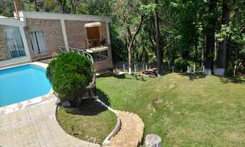 Imagem 2: BELÍSSIMA CASA NO ALPES DA CANTAREIRA