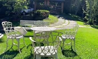 Imagem 5: Sobrado para aluguel tem 500 metros quadrados com 5 quartos