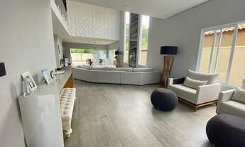 Imagem 3: Casa de condomínio para venda tem 510 metros quadrados com 4 quartos