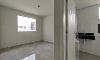 Imagem 3: Apartamento 3 quartos sendo 1 com suite no bairro Leticia em BH, sala, cozinha