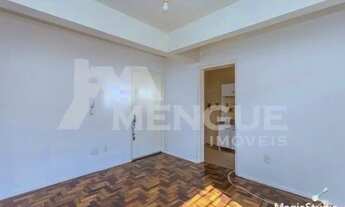 Imagem 5: Apartamento residencial térreo com 1 dormitório em condomínio, vaga coberta escriturada à