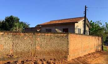 Imagem 2: Vende-se uma casa situada no Bairro da Onça - Itaporanga- Sp