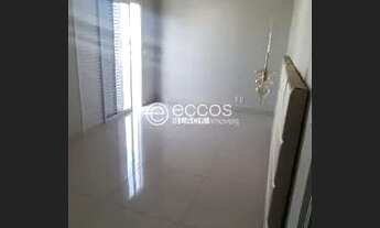 Imagem 2: Casa em condomínio para aluguel, 4 quartos, 4 suítes, 2 vagas, NOVA UBERLÂNDIA - Uberlândi