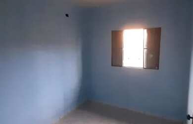 Imagem 6: Casa 2 quartos. Bairro Leblon, sala, cozinha, banheiro e garagem no asfalto