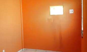 Imagem: Alugo kitnet $350 ( PAGA LUZ ) núcleo 23