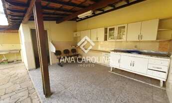 Imagem 5: Casa muito ampla no Centro com 04 quartos