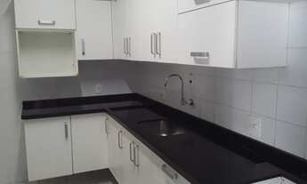 Imagem 7: Casa para venda possui 100 metros quadrados com 3 quartos em Granja Viana - Cotia - SP