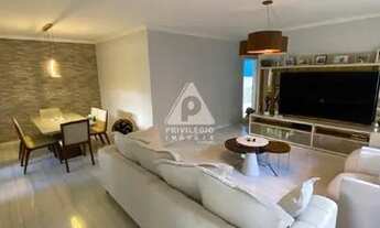 Imagem 2: Ampla casa de 4 Quartos na Freguesia tradicional!