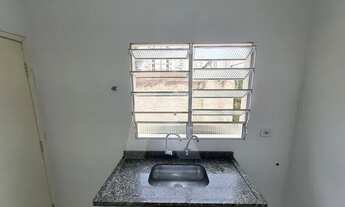 Imagem 7: Casa com quarto, cozinha e banheiro