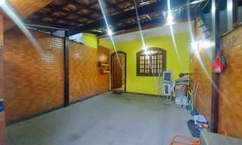 Imagem 2: Ampla casa , excelente acabamento! Aceita financiamento