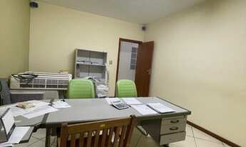 Imagem 4: Barracão para aluguel possui 600 metros quadrados em Petrópolis - Várzea Grande - MT