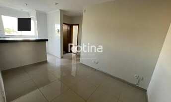 Imagem 2: Apartamento para aluguel, 2 quartos, 1 suíte, 1 vaga, Jardim das Palmeiras - Uberlândia/MG