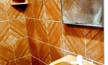 Imagem 5: Kitinet pertinho do fuxico Com 1 quarto, cozinha e banheiro