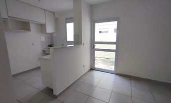 Imagem 6: CCI 390 VENDO APARTAMENTO 2 Qtos Manguinhos COM QUINTAL /ARMARIOS E AREA DE LAZER/PISCINA