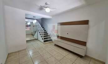 Imagem 2: Sobrado com duas suítes e garagem para dois carros