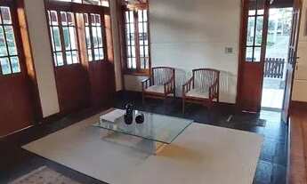 Imagem 2: Casa (Em condomínio), com 4 quartos e 5 banheiros à Venda, 420 m² em Niterói/RJ