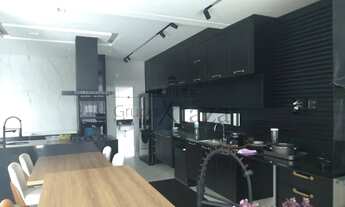 Imagem 5: Casa / Condomínio - Condomínio Residencial Jaguary - Locação e Venda - Residencial