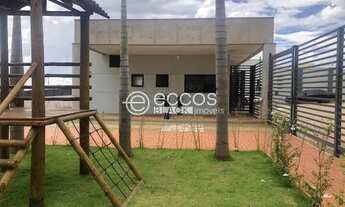 Imagem 2: Casa em condomínio à venda, 3 quartos, 3 suítes, 2 vagas, GRAND VILLE - Uberlândia/MG