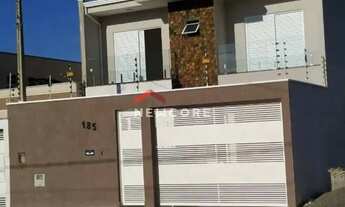 Imagem: Casa em Rua Alcedino Fernandes de Mendonça