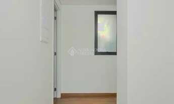 Imagem 4: Kitnet/conjugado para aluguel possui 36 metros quadrados com 1 quarto em Azenha - Porto Al