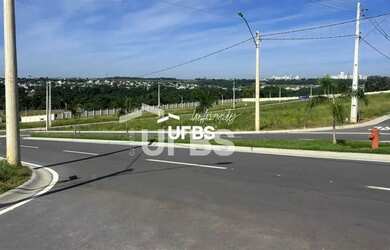 Imagem 2: Lote no Condomínio Vinhas Flamboyant