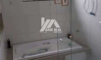 Imagem 16: Casa com localização privilegiada em Uvaranas