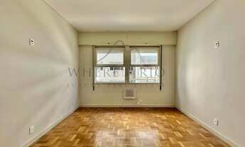 Imagem 7: Apartamento Amplo para Alugar na Quadra da Praia de Ipanema