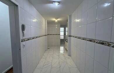 Imagem 13: Apartamento para Venda em Petrópolis, Centro, 2 dormitórios, 2 banheiros, 1 vaga