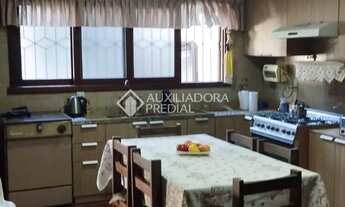 Imagem 4: 2 casa mesmo pátio