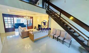 Imagem 3: Linda casa com 3 quartos, uma suíte e amplo quintal com área de lazer completa