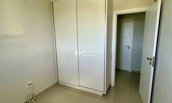 Imagem 4: Apartamento com 3 quartos sendo 2 suítes disponível para venda no bairro Carajás em Uberlâ