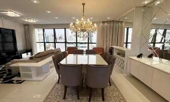 Imagem 4: Lindo Apartamento 3 Suítes Mobiliado no Centro de Balneário Camboriú