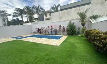 Imagem: CASA PARA ALUGAR EM FRENTE AO LAGO EM CONDOMINIO