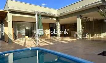 Imagem: Casa Residencial com 3 Quartos, 2 Suítes