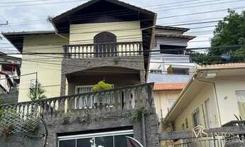 Imagem 4: Casa com 11 dormitórios à venda, 300 m² por R$ 1.550.000 - Agronômica - Florianópolis/SC