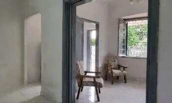 Imagem 2: Casa de 4 dormitórios, 2 banheiros para venda pronta para morar no bairro Partenon em Port