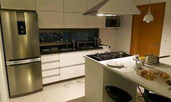 Imagem 2: Apartamento para venda possui 159 metros quadrados com 4 quartos em Casa Amarela - Recife