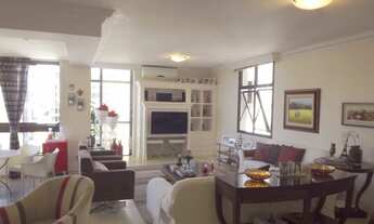 Imagem 2: Apto - 4 quartos c/ suítes - 2 garagens - 220 metros privativos - Centro - Florianópolis